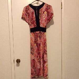 Elegant Paisley Midi Dress with Black Accents